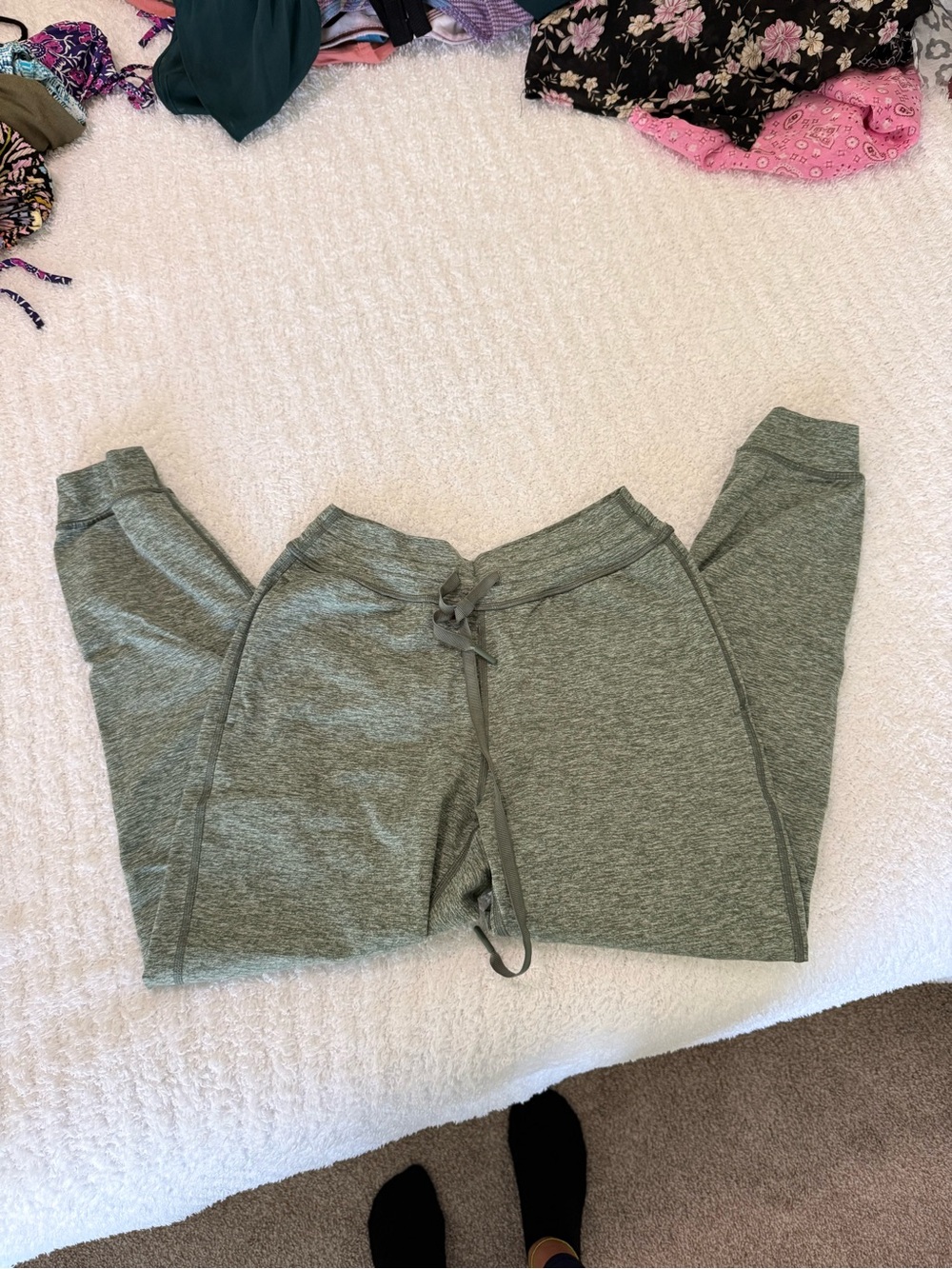 aerie Heather Sage Drawstring joggers